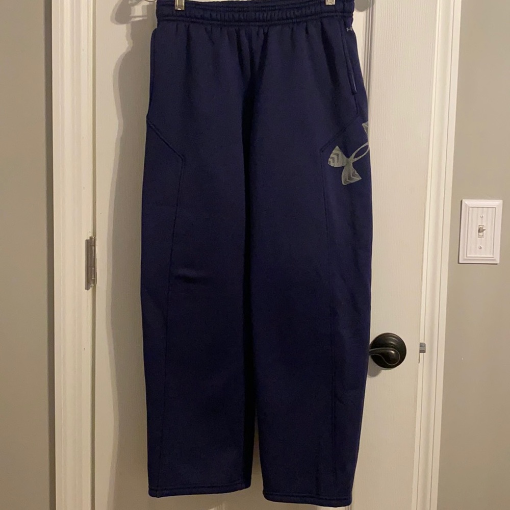 Boys large Under Armour Pants